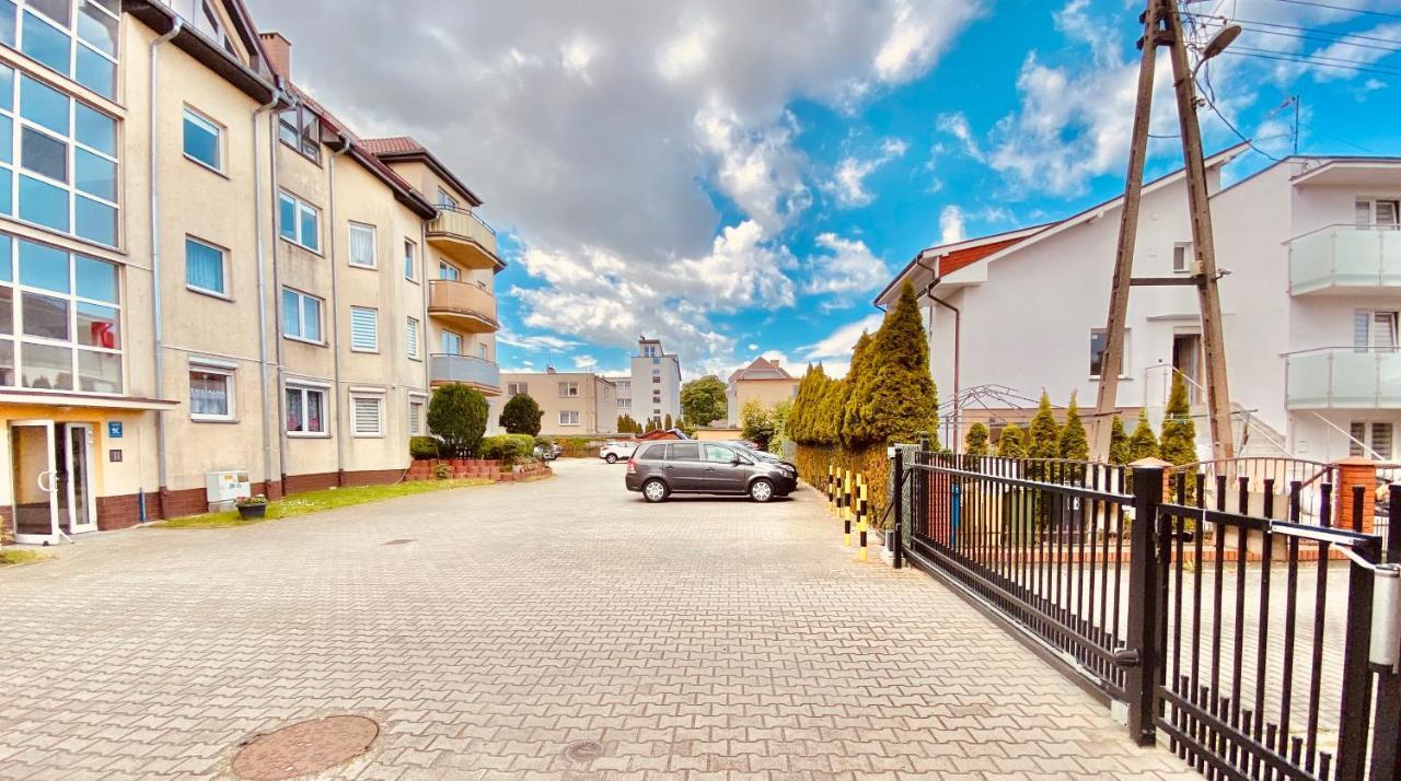 Sonnige Maisonette-Wohnung Mit Blick Auf Die Bucht Dziwnów Esterno foto